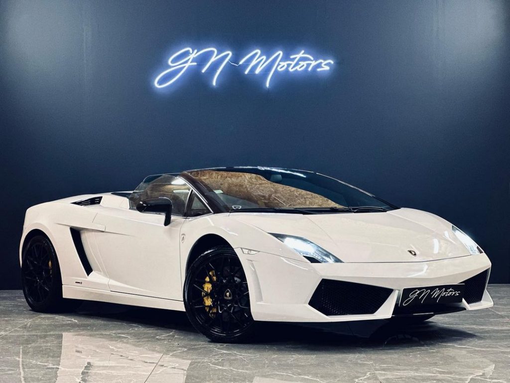 Lambourghini-automobiles-paris-sportivecars-sports-autos-gnmotorsfrance-competition